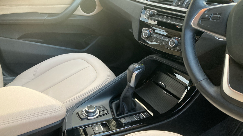 BMW X1 xDrive 20i xLine 5dr Step Auto Petrol Estate